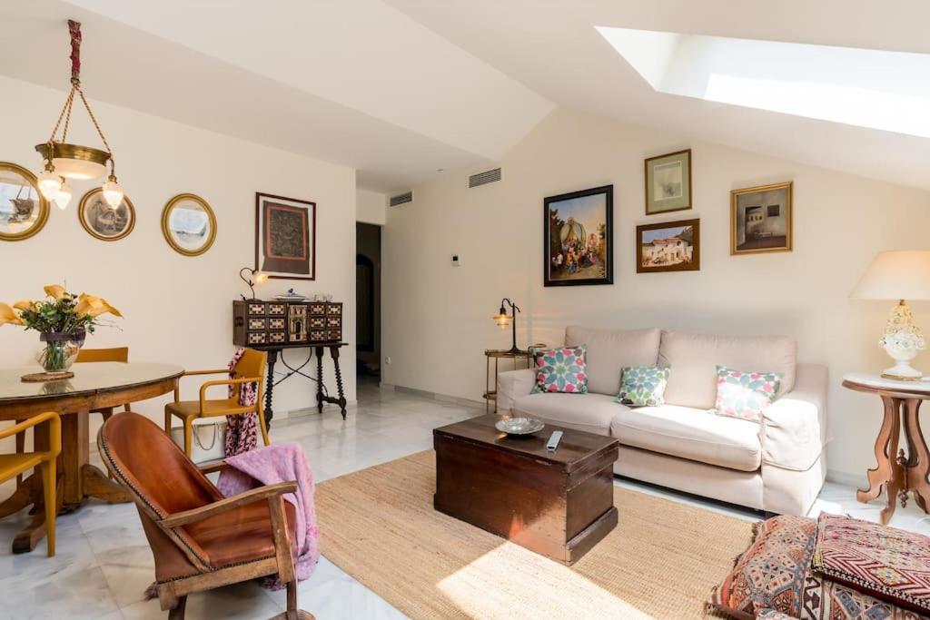 Apartamentos Rg, San Vicente 22 Севілья Екстер'єр фото
