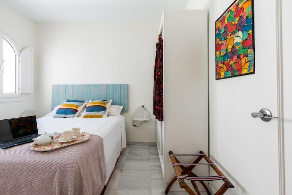 Apartamentos Rg, San Vicente 22 Севілья Екстер'єр фото